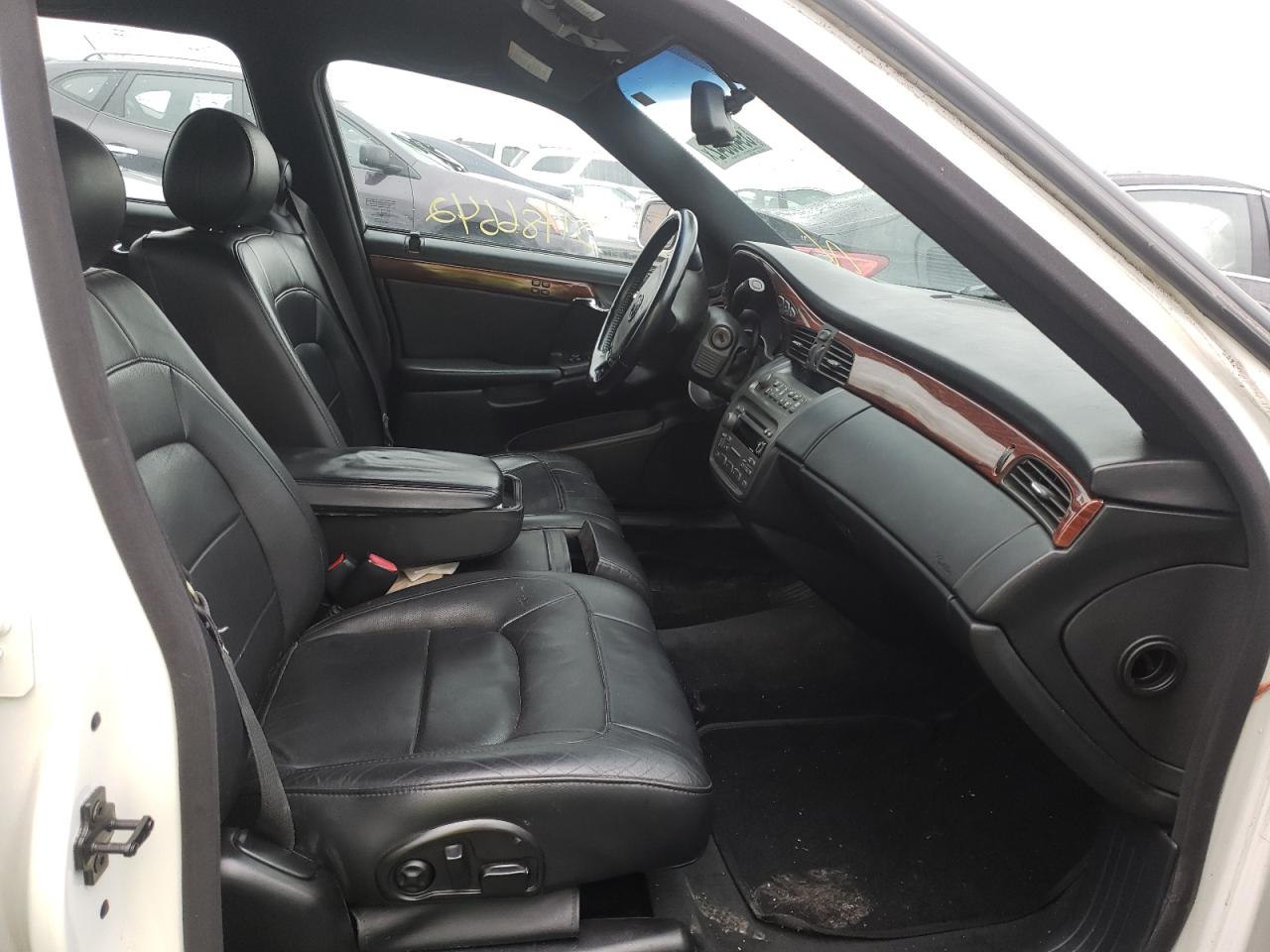 Photo 5 from auction – 2004 CADILLAC DEVILLE with VIN 1G6KD54Y04U110994