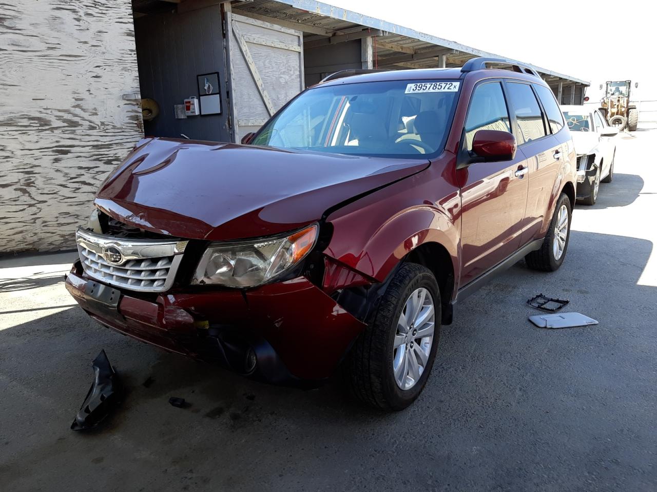 Photo 2 from auction – 2012 SUBARU FORESTER L with VIN JF2SHAEC8CH457009