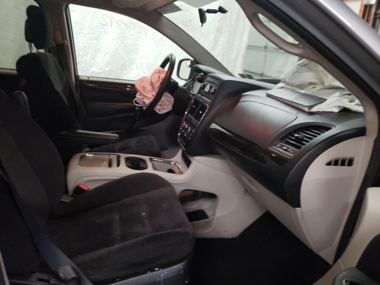 Photo 5 from auction – 2014 DODGE GRAND CARA with VIN 2C4RDGCG9ER391806