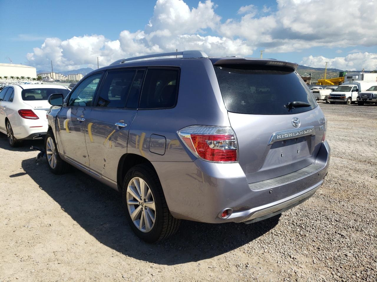 Photo 3 from auction – 2010 TOYOTA HIGHLANDER with VIN JTEBW3EHXA2039610