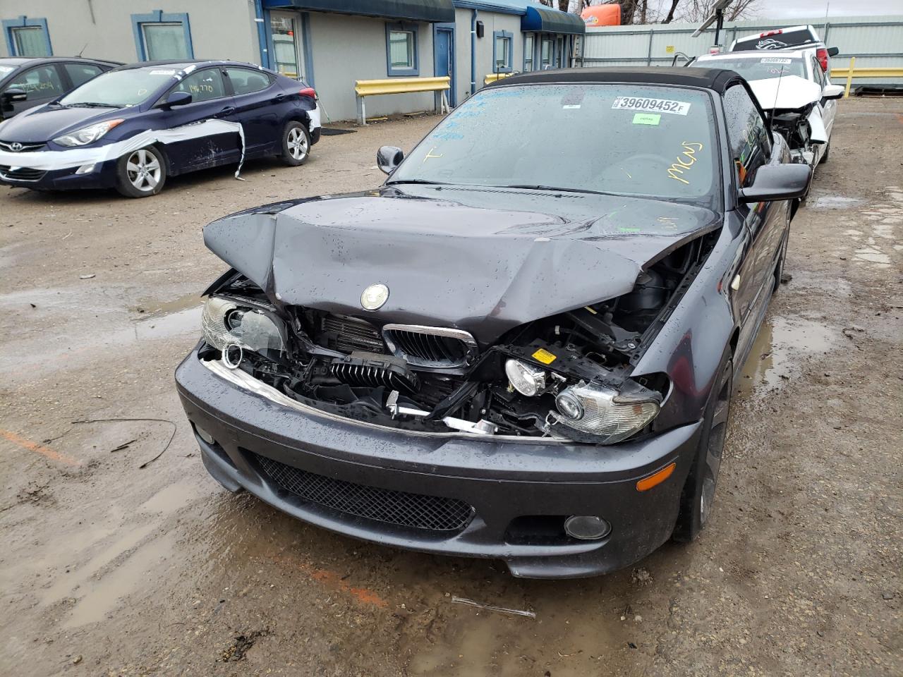 Photo 9 from auction – 2005 BMW 330 CI with VIN WBABW53455PL53185