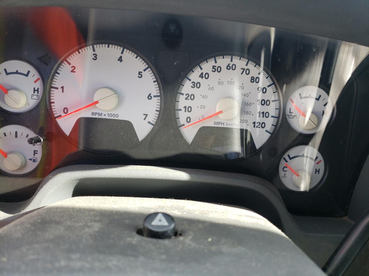 Photo 8 from auction – 2007 DODGE RAM 1500 S with VIN 1D7HU18287S135797