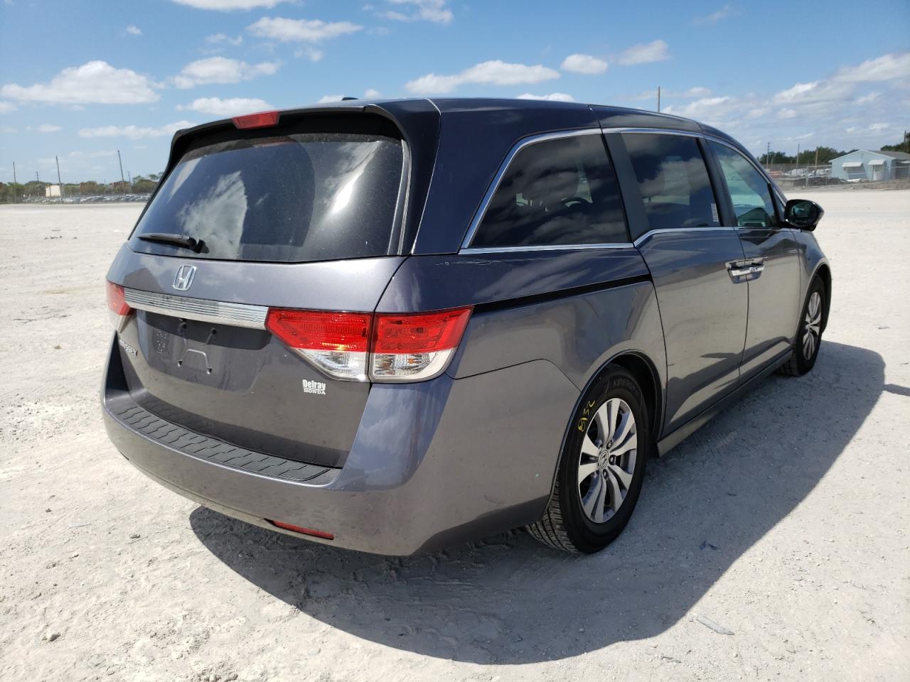 Photo 4 from auction – 2015 HONDA ODYSSEY EX with VIN 5FNRL5H66FB045507