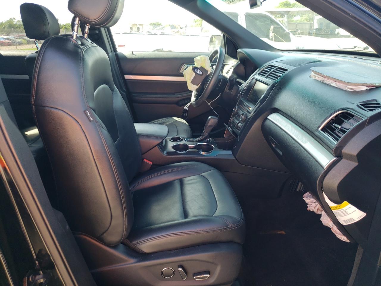 Photo 5 from auction – 2016 FORD EXPLORER X with VIN 1FM5K7D89GGA09348