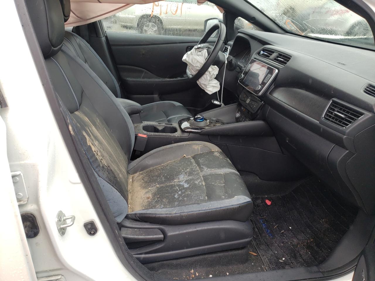 Photo 5 from auction – 2020 NISSAN LEAF SL PL with VIN 1N4BZ1DP4LC302105