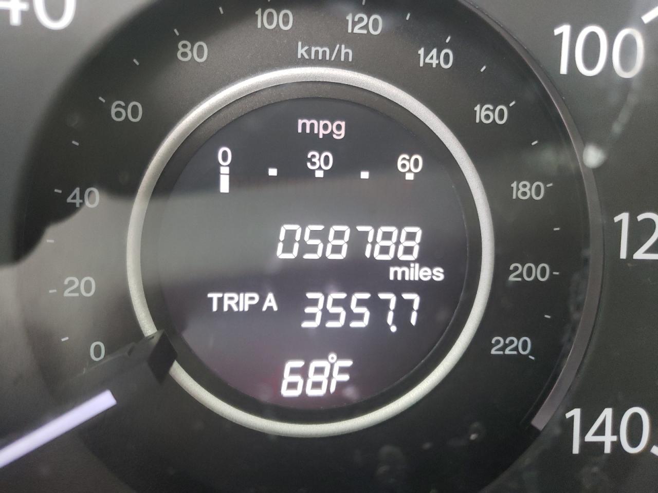 Photo 8 from auction – 2012 HONDA CR-V LX with VIN 5J6RM3H3XCL035217