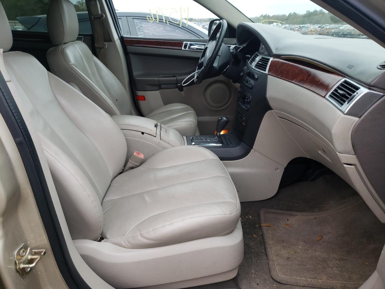 Photo 5 from auction – 2006 CHRYSLER PACIFICA T with VIN 2A4GM684X6R614317
