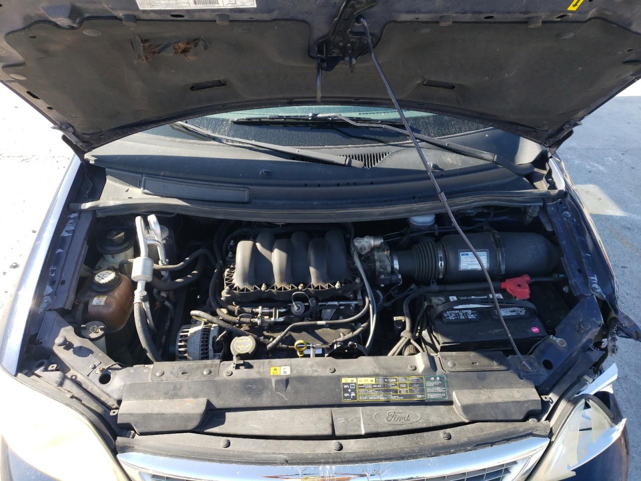 Photo 7 from auction – 2002 FORD WINDSTAR S with VIN 2FMDA52482BA25298