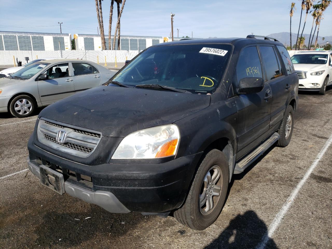 Photo 2 from auction – 2003 HONDA PILOT EXL with VIN 2HKYF18603H575934