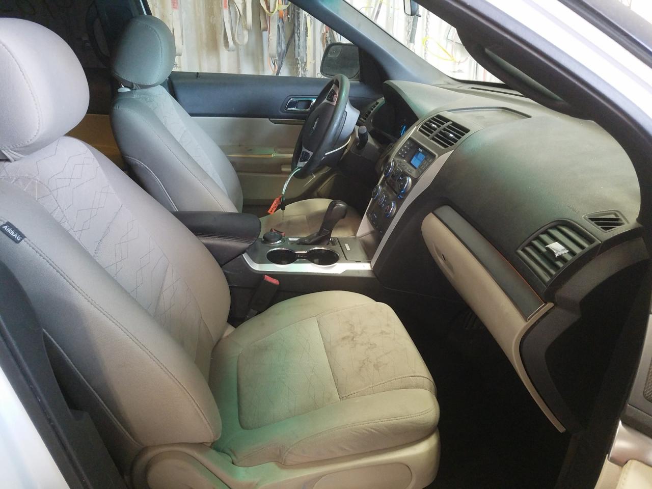 Photo 5 from auction – 2015 FORD EXPLORER with VIN 1FM5K8B80FGB84417