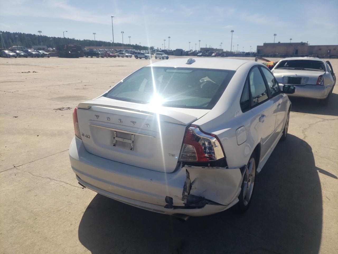 Photo 9 from auction – 2009 VOLVO S40 T5 with VIN YV1MS672192465372