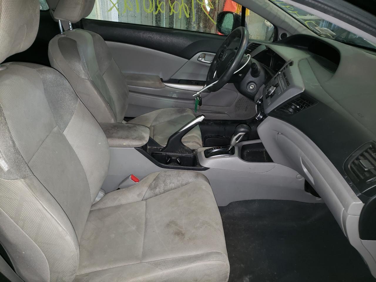 Photo 5 from auction – 2012 HONDA CIVIC LX with VIN 2HGFG3B57CH566352
