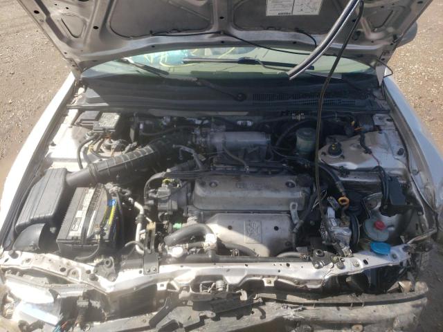 Photo 7 from auction – 1997 HONDA ACCORD DX with VIN 1HGCD5624VA004577