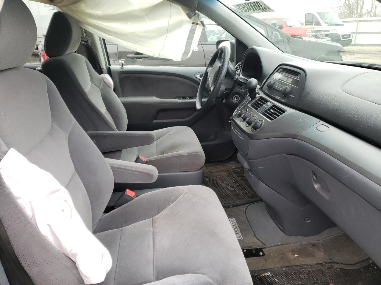 Photo 5 from auction – 2007 HONDA ODYSSEY LX with VIN 5FNRL38247B117341