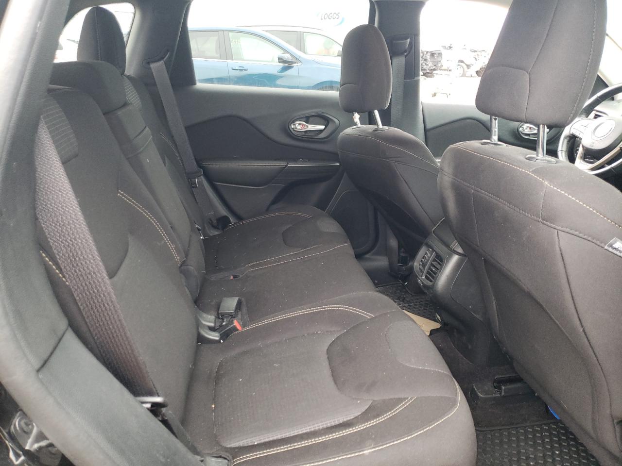 Photo 6 from auction – 2016 JEEP CHEROKEE L with VIN 1C4PJMCB5GW299623
