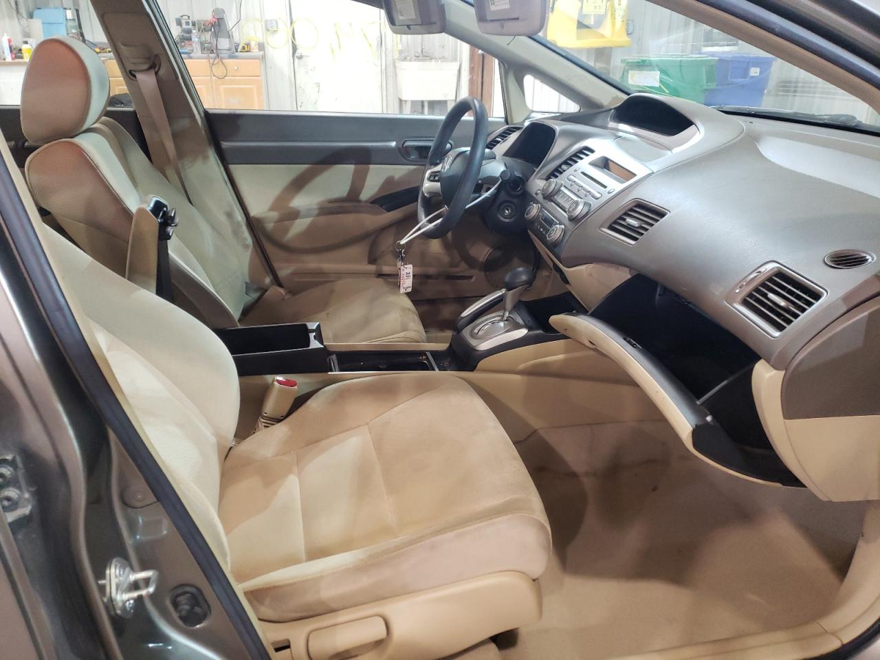 Photo 5 from auction – 2008 HONDA CIVIC HYBR with VIN JHMFA36238S019481