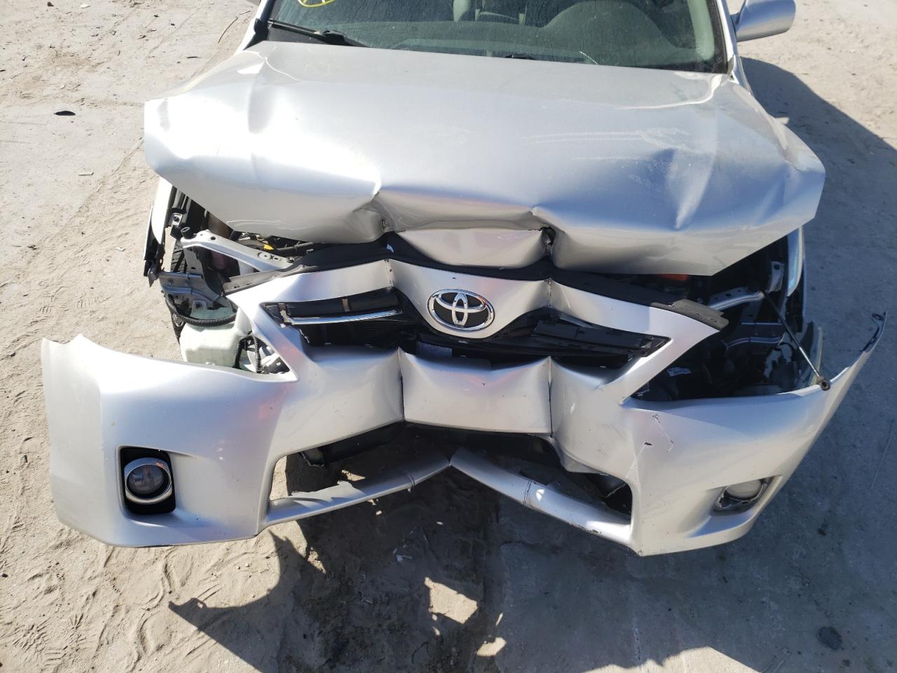 Photo 7 from auction – 2011 TOYOTA CAMRY HYBR with VIN 4T1BB3EK0BU138000