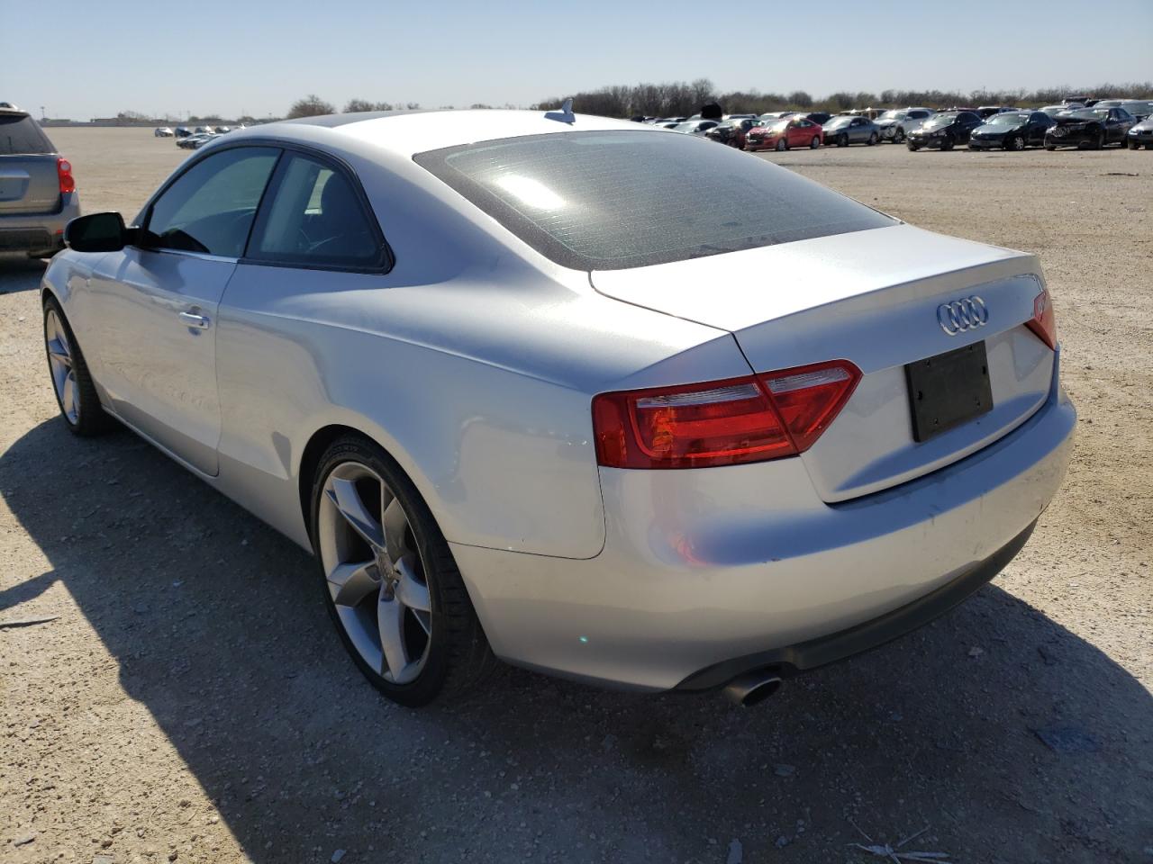 Photo 3 from auction – 2009 AUDI A5 QUATTRO with VIN WAUDK78T49A025796
