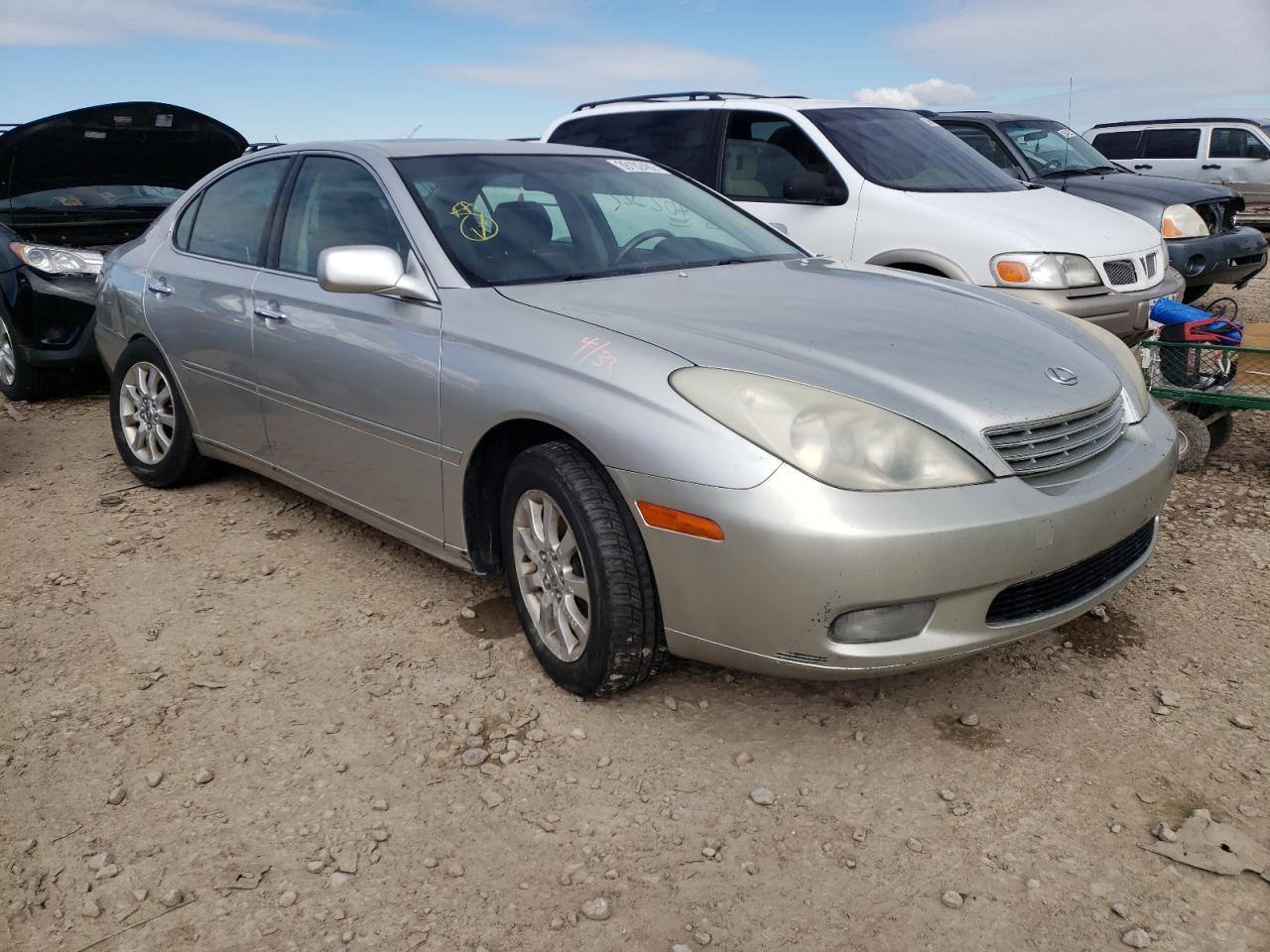 LEXUS ES 300 2003 with VIN JTHBF30G830144873 - Photo from auction