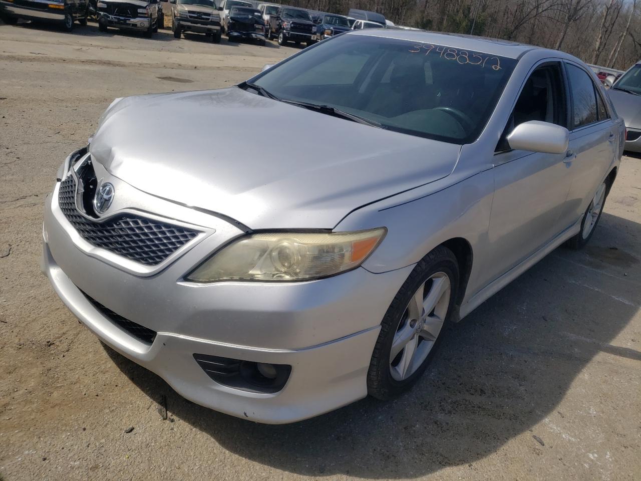 Photo 2 from auction – 2011 TOYOTA CAMRY BASE with VIN 4T1BF3EK7BU175341