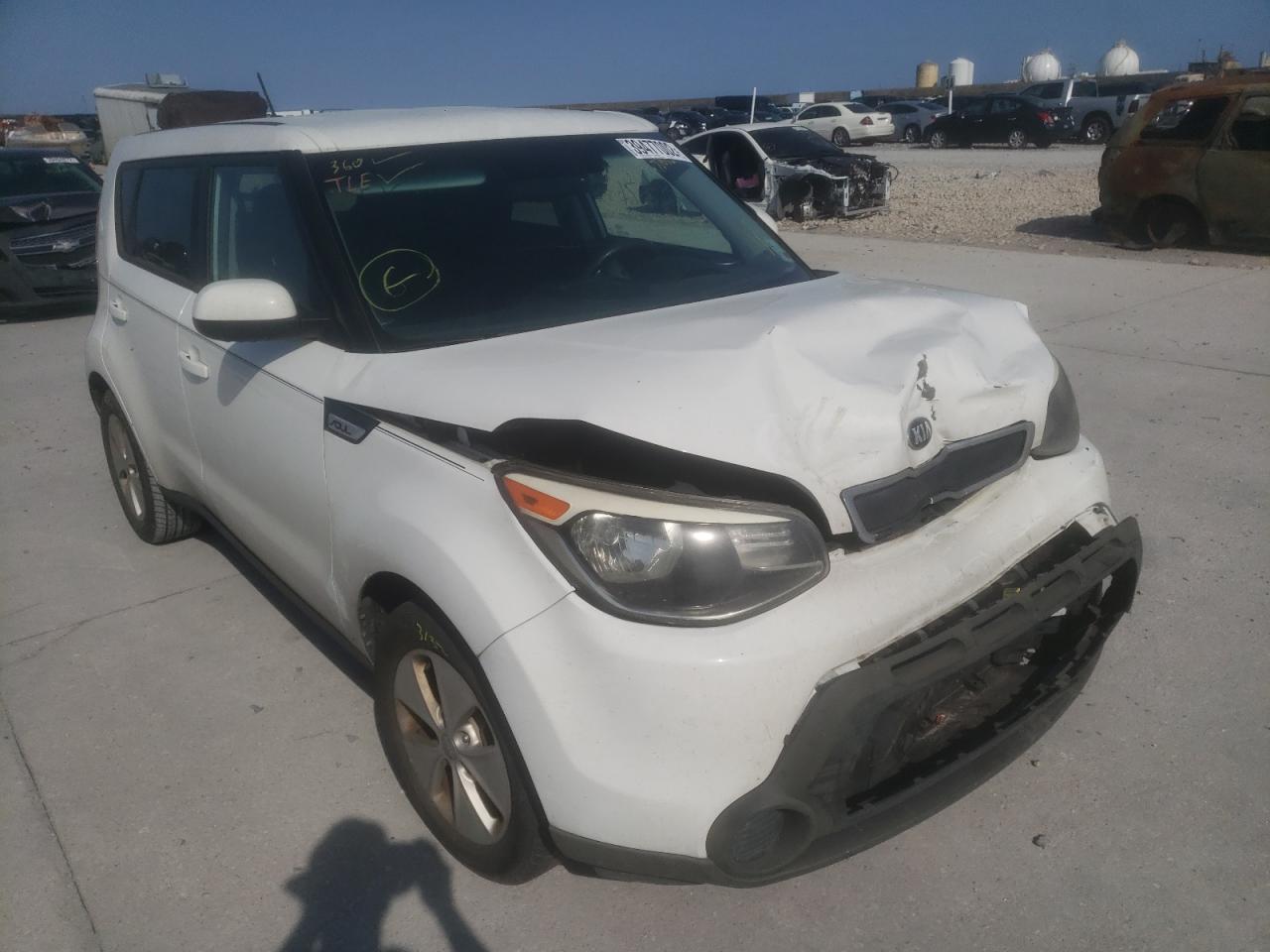 KIA SOUL 2015 with VIN KNDJN2A24F7793708 - Photo from auction