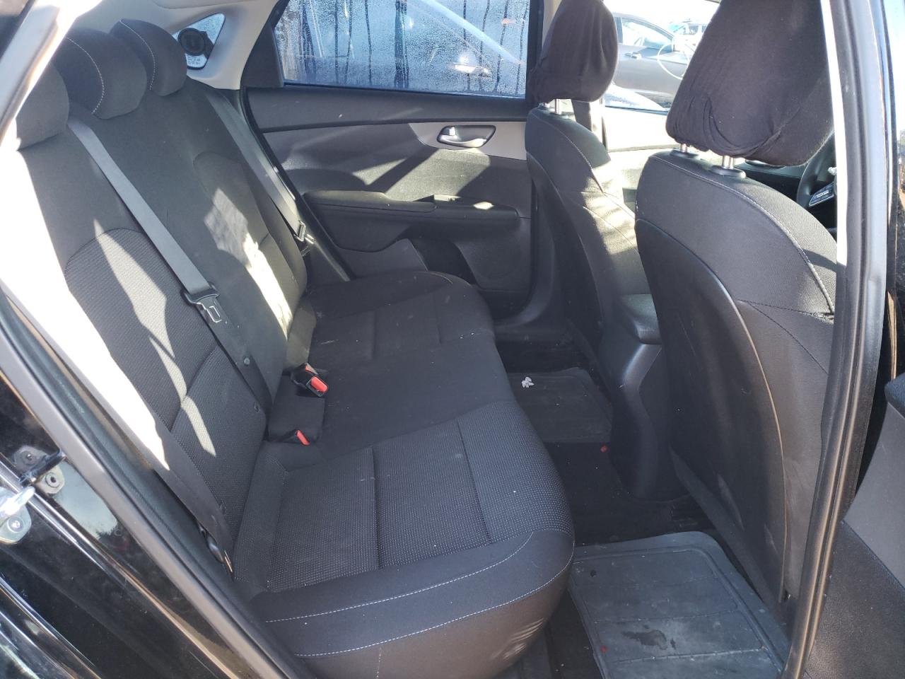 Photo 6 from auction – 2020 KIA FORTE FE with VIN 3KPF24AD8LE173032