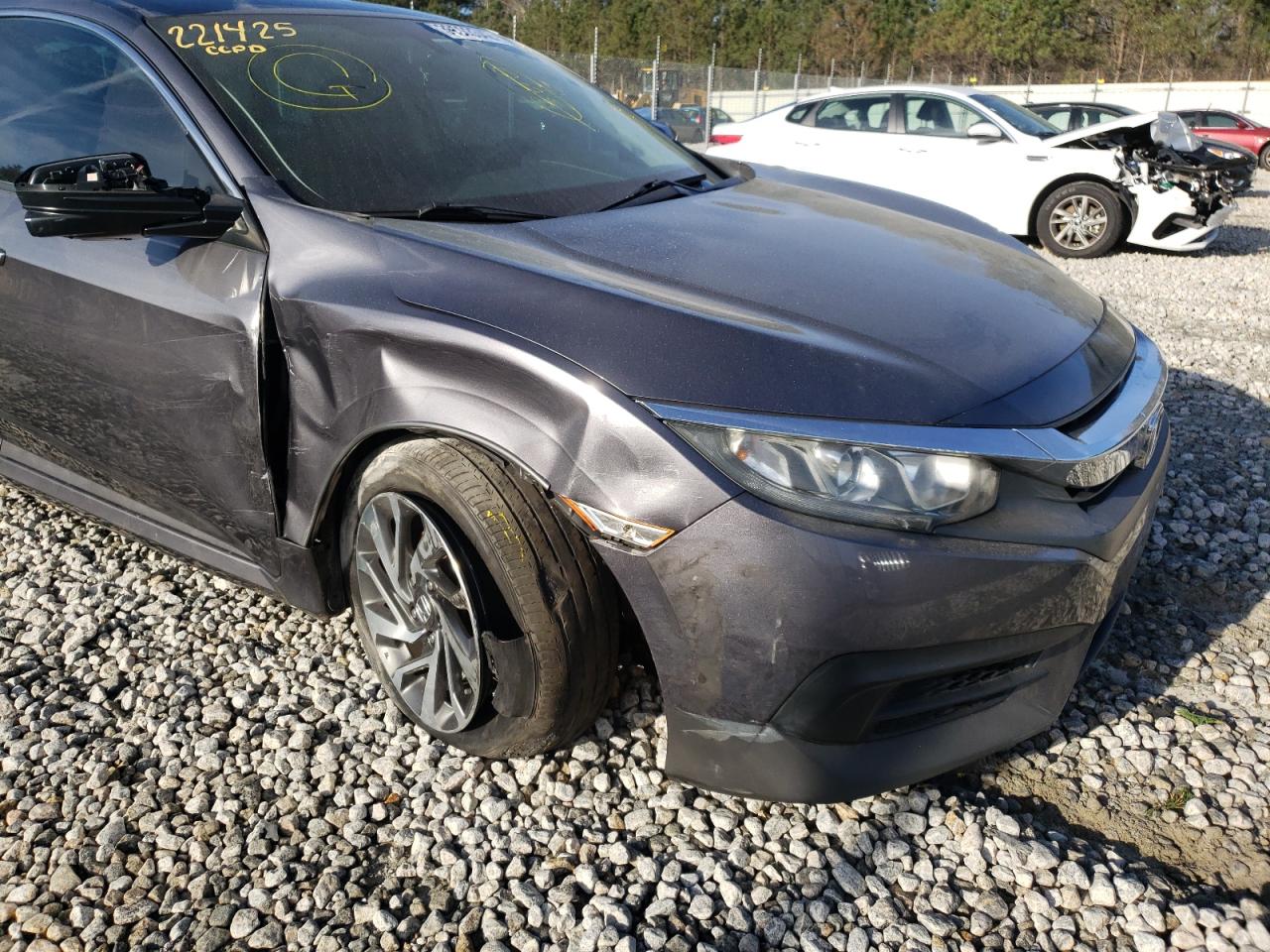 Photo 9 from auction – 2016 HONDA CIVIC EX with VIN 19XFC2F77GE045794