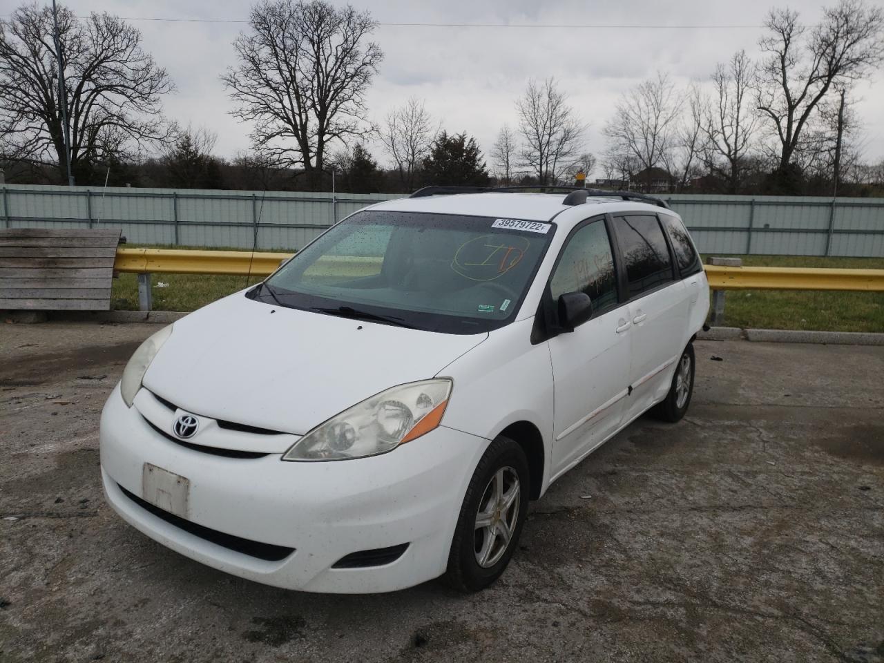 Photo 2 from auction – 2009 TOYOTA SIENNA CE with VIN 5TDZK23C19S276118