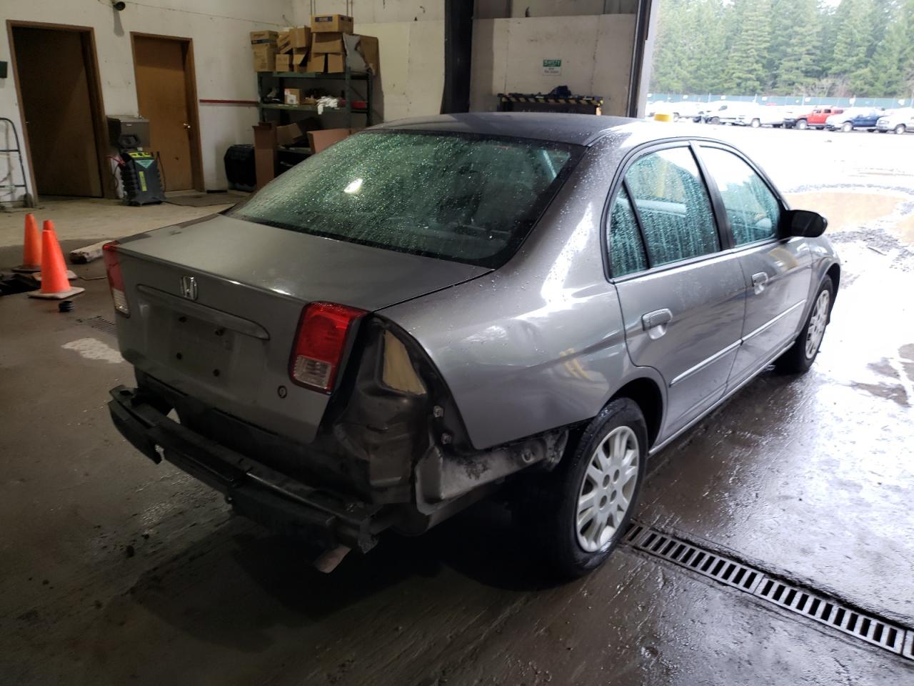 Photo 4 from auction – 2005 HONDA CIVIC LX with VIN 2HGES16685H630144