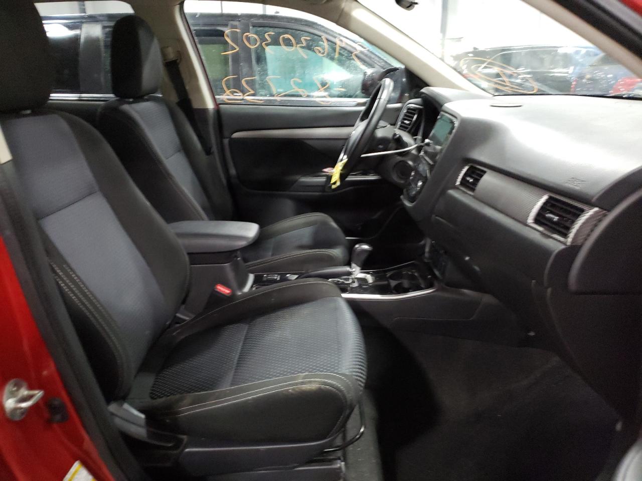 Photo 5 from auction – 2017 MITSUBISHI OUTLANDER with VIN JA4AD3A38HZ035051