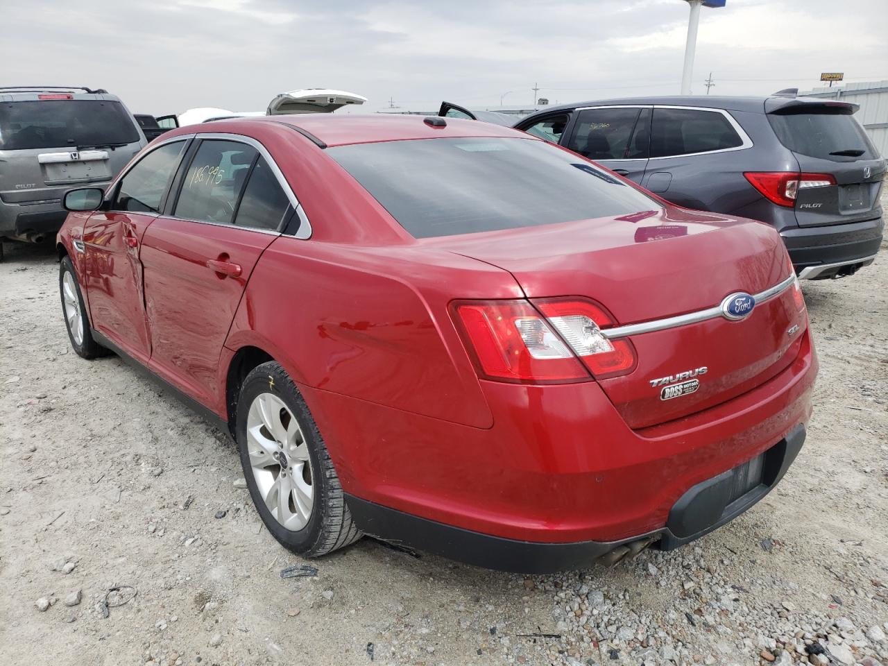 Photo 3 from auction – 2011 FORD TAURUS SEL with VIN 1FAHP2EW3BG167606