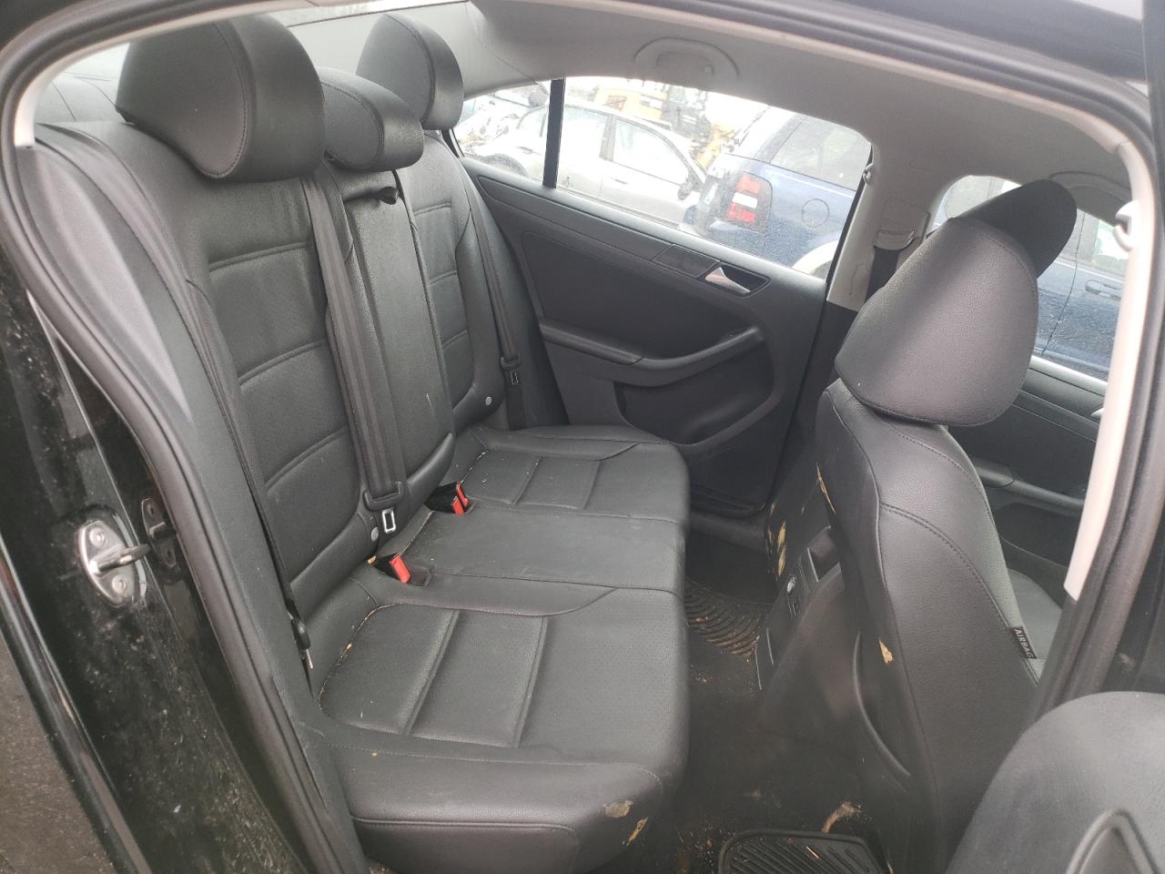 Photo 6 from auction – 2012 VOLKSWAGEN JETTA SE with VIN 3VWDP7AJ3CM064352