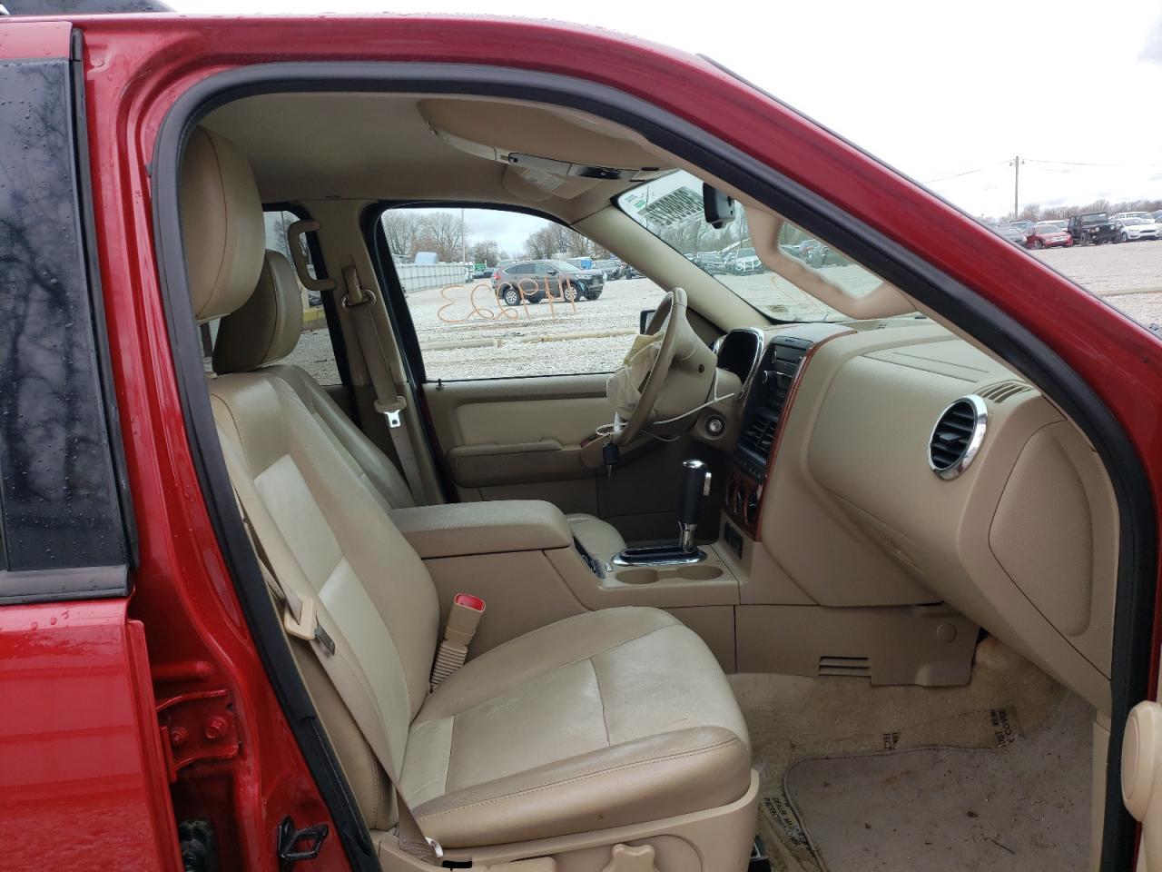 Photo 5 from auction – 2010 FORD EXPLORER E with VIN 1FMEU7EE7AUA30304