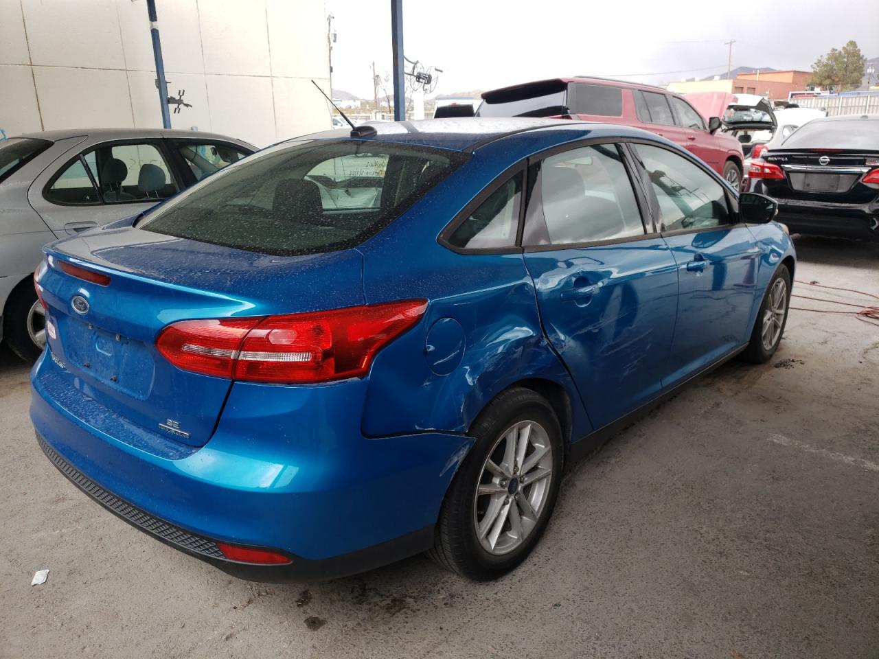 Photo 4 from auction – 2015 FORD FOCUS SE with VIN 1FADP3F22FL240526