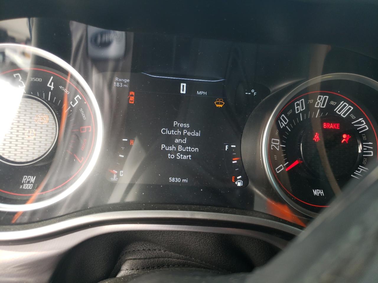 Photo 8 from auction – 2020 DODGE CHALLENGER with VIN 2C3CDZBTXLH222952