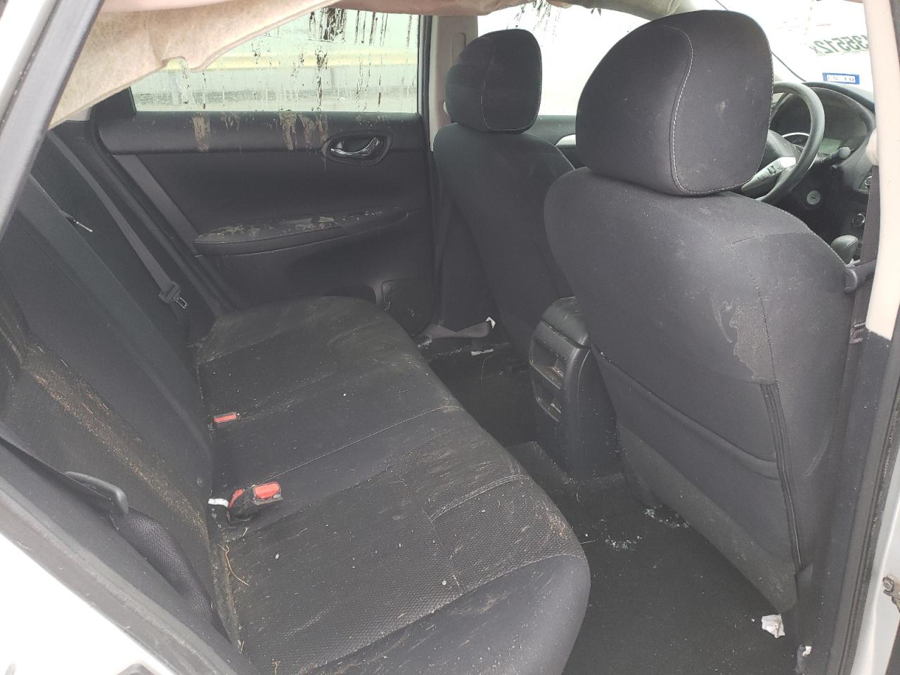 Photo 6 from auction – 2017 NISSAN SENTRA S with VIN 3N1AB7AP8HY335417