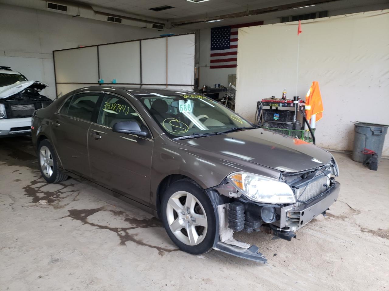 CHEVROLET MALIBU LS 2011 with VIN 1G1ZB5E15BF300447 - Photo from auction