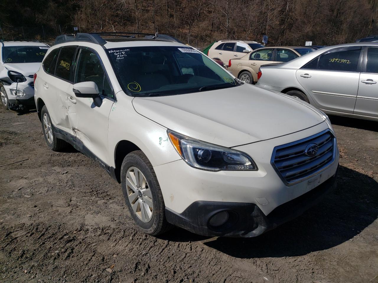 SUBARU OUTBACK 2016 with VIN 4S4BSAHC7G3203561 - Photo from auction
