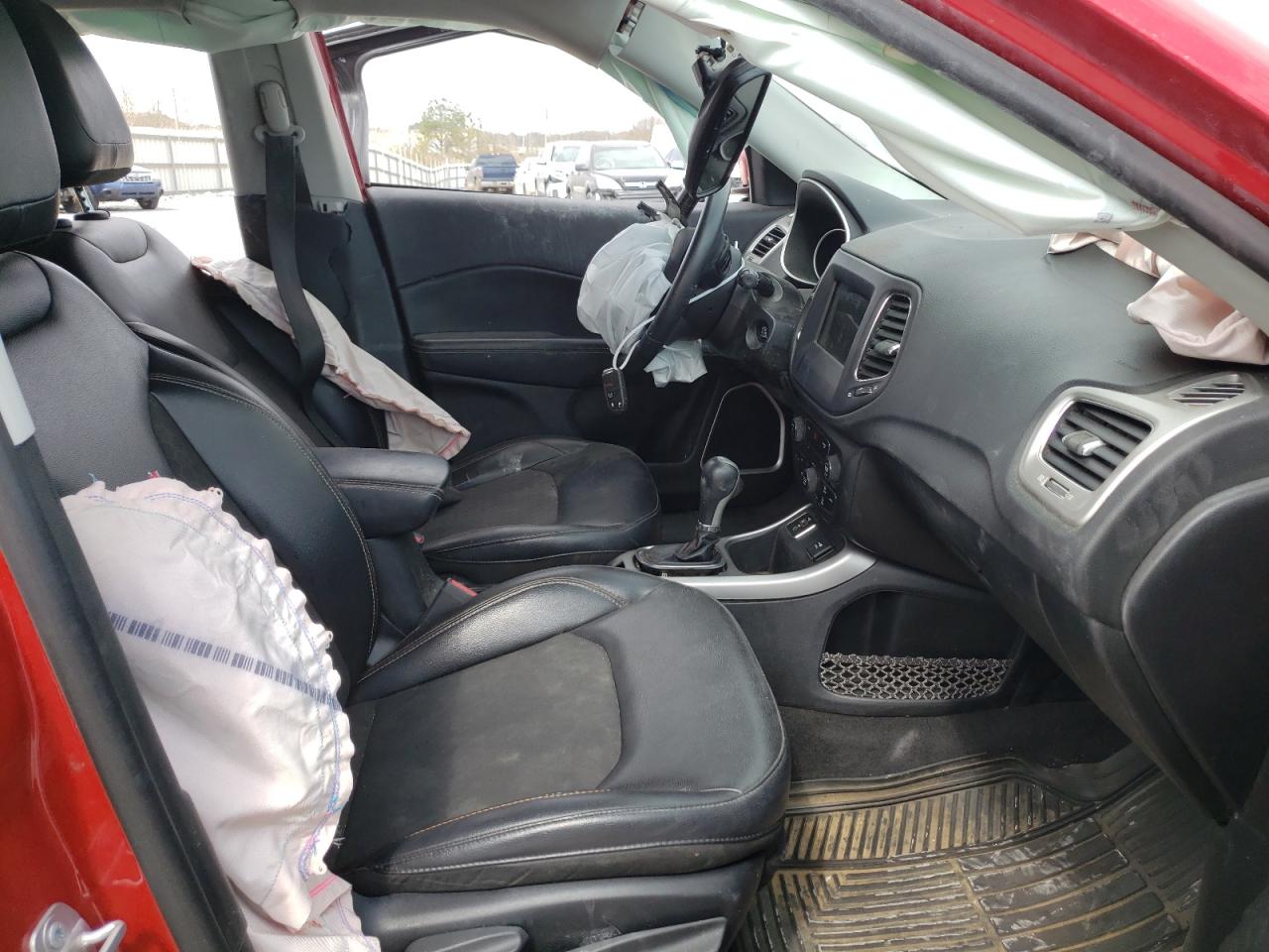 Photo 5 from auction – 2018 JEEP COMPASS LA with VIN 3C4NJCBB4JT233452