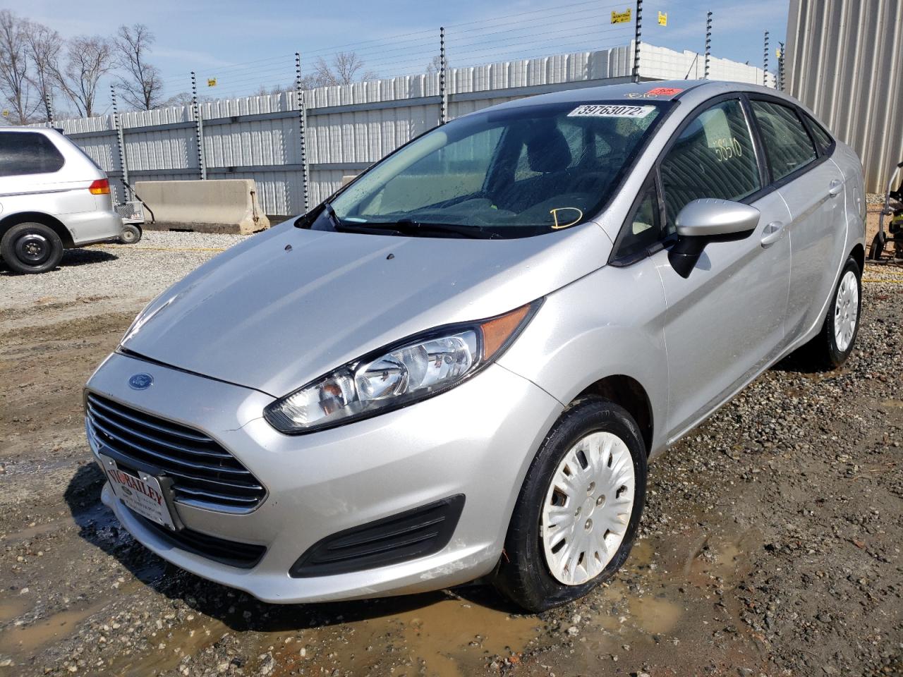 Photo 2 from auction – 2016 FORD FIESTA S with VIN 3FADP4AJ3GM203084