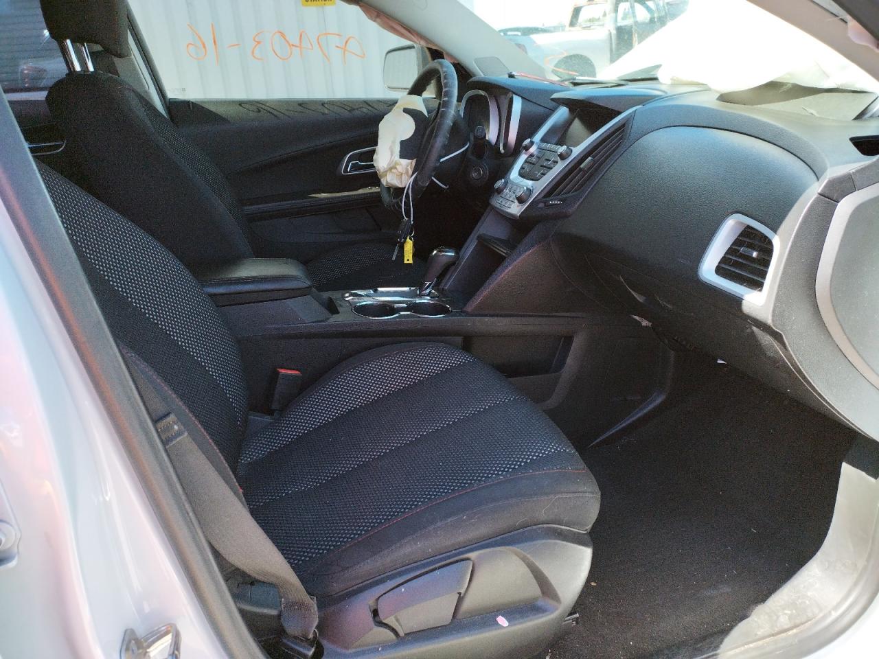 Photo 5 from auction – 2016 CHEVROLET EQUINOX LS with VIN 2GNALBEK1G1163098