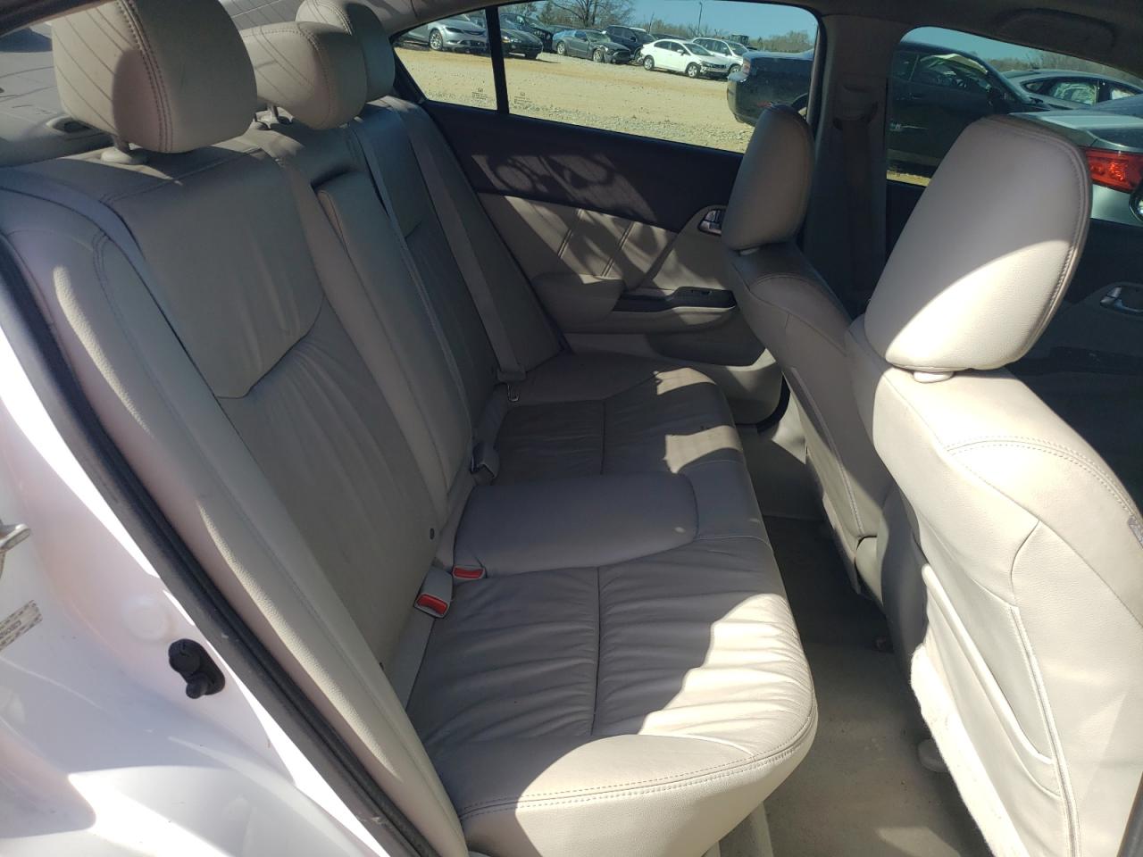 Photo 6 from auction – 2012 HONDA CIVIC EXL with VIN 2HGFB2F94CH580716