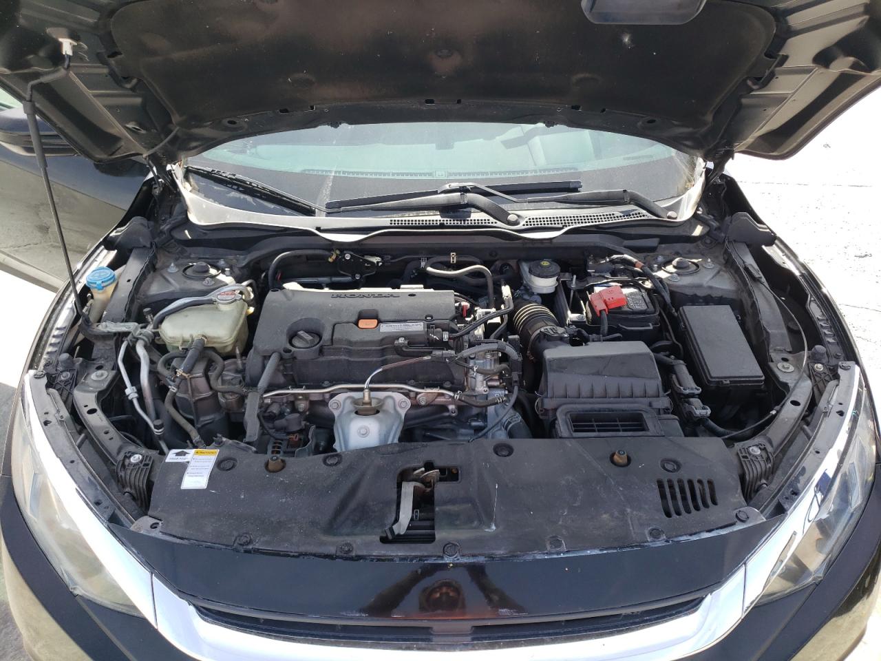 Photo 7 from auction – 2016 HONDA CIVIC LX with VIN 2HGFC2F55GH520363
