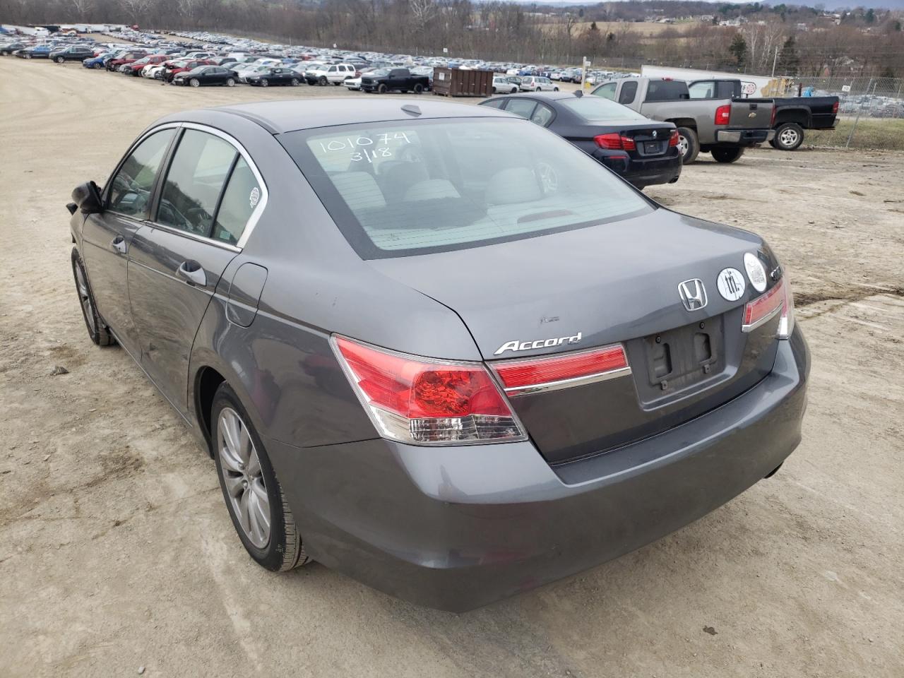 Photo 3 from auction – 2011 HONDA ACCORD EXL with VIN 1HGCP2F88BA114201
