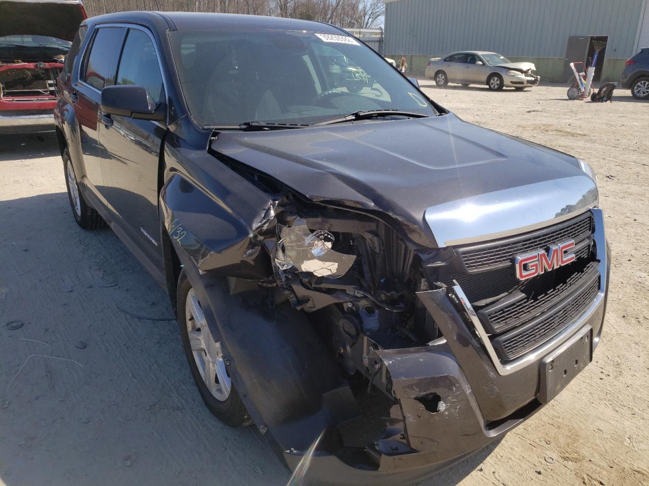 GMC TERRAIN SL 2014 with VIN 2GKALMEKXE6252984 - Photo from auction