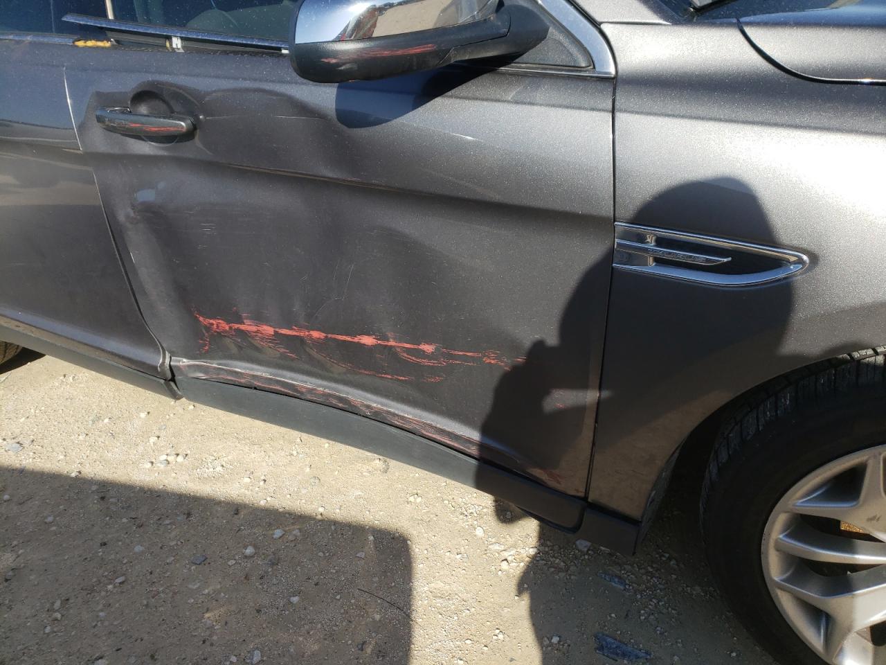 Photo 9 from auction – 2013 FORD TAURUS LIM with VIN 1FAHP2F83DG210182