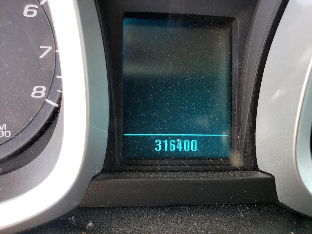 Photo 8 from auction – 2011 CHEVROLET EQUINOX LT with VIN 2GNALDEC9B1200041