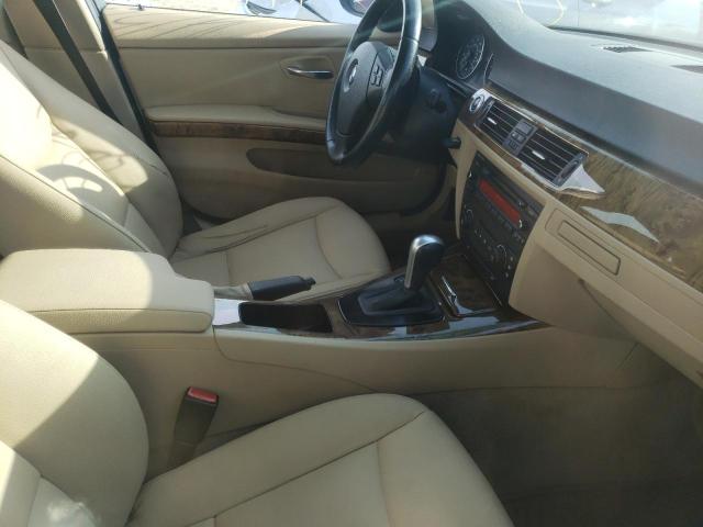Photo 5 from auction – 2006 BMW 325 I with VIN WBAVB13596PT12859