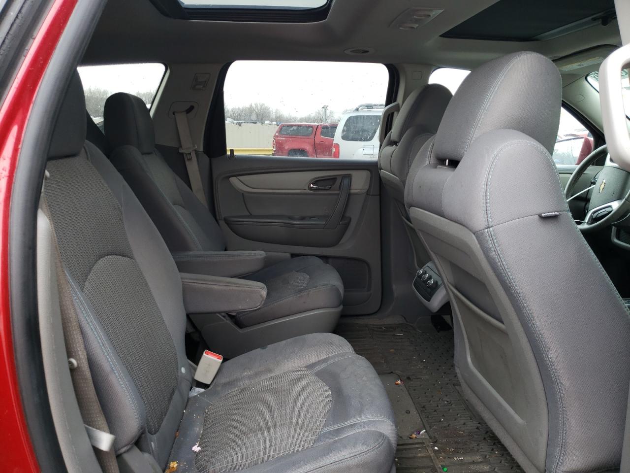 Photo 6 from auction – 2013 CHEVROLET TRAVERSE L with VIN 1GNKRGKD8DJ178205