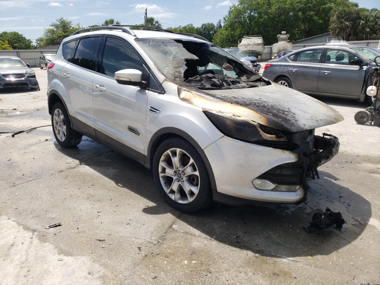 FORD ESCAPE SEL 2013 with VIN 1FMCU9HXXDUC17105 - Photo from auction